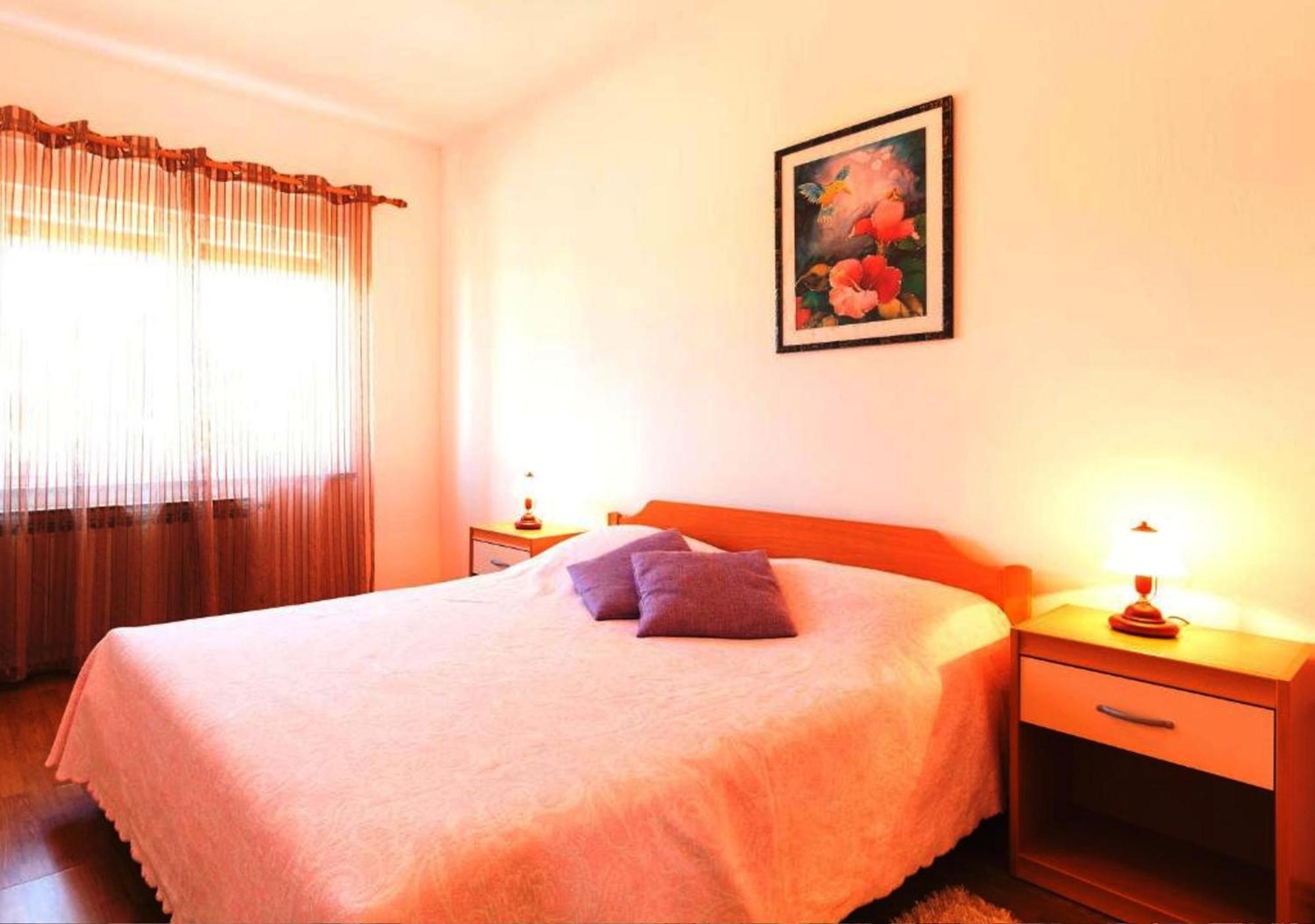 Renata Mare Apartments 罗维尼 外观 照片