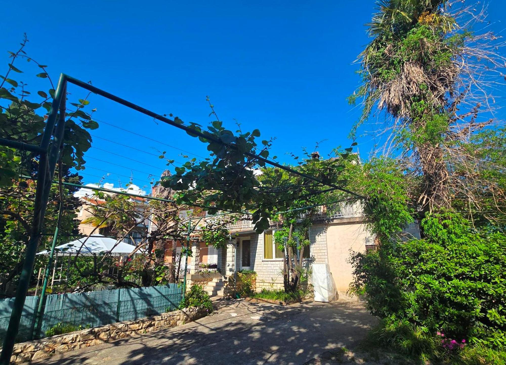 Renata Mare Apartments 罗维尼 外观 照片